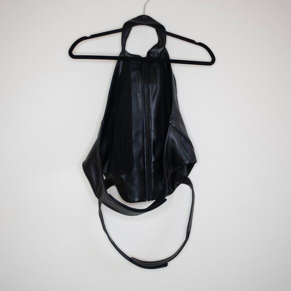 KHY x Namilia By Kylie Jenner Black Faux Leather Open Back Halter Top SZ XL - Picture 4 of 7